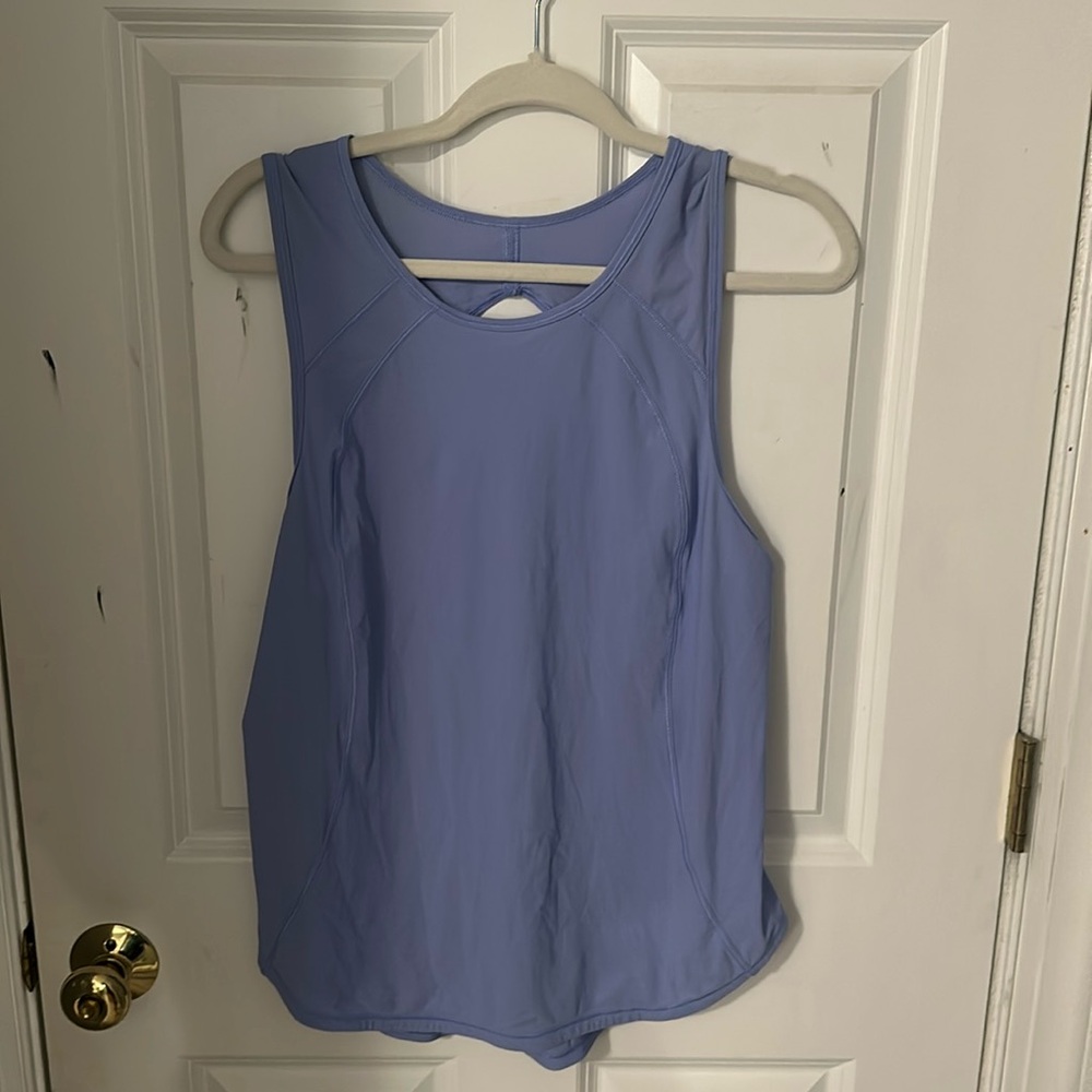 Lululemon top